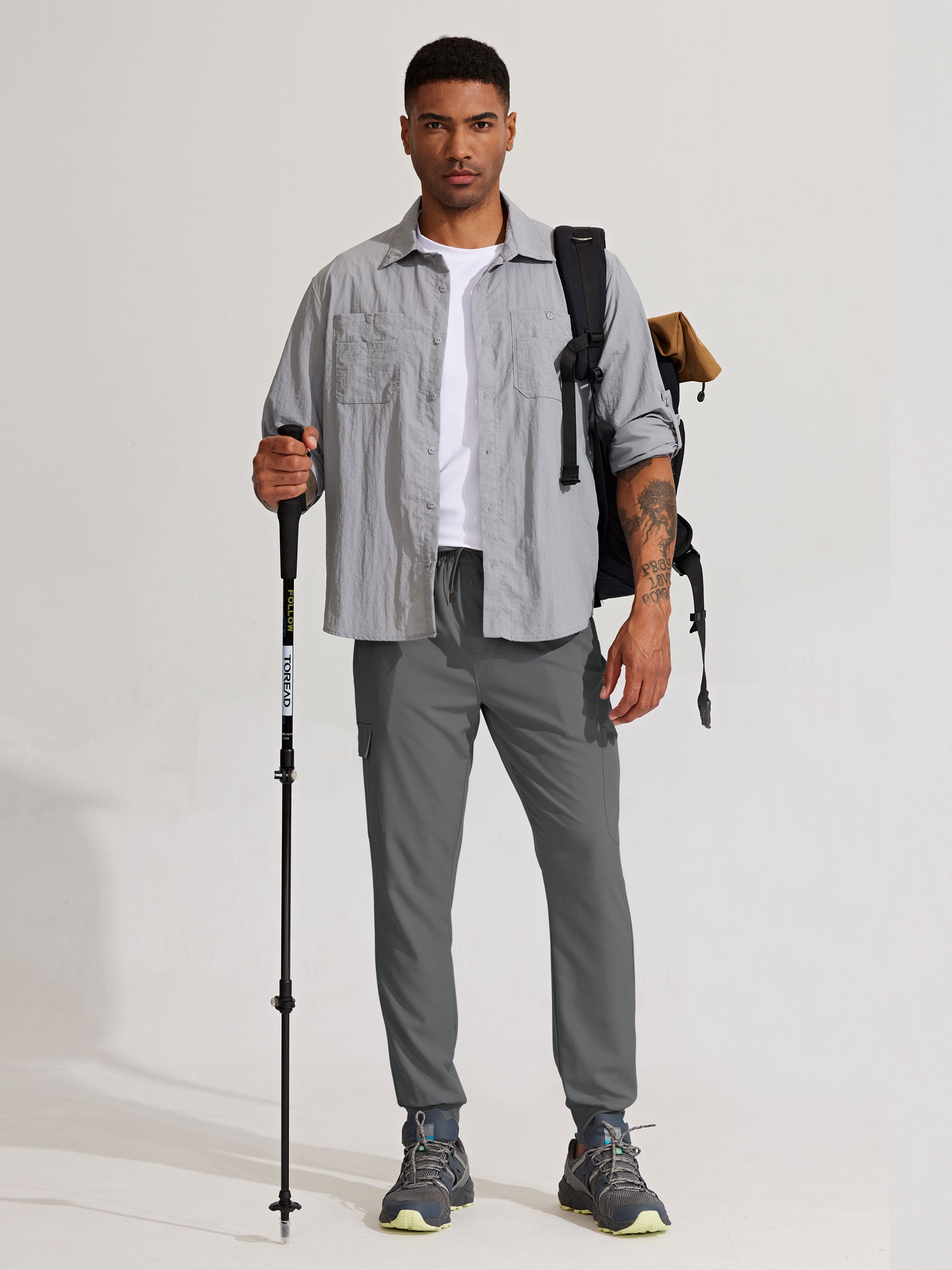 Men's Lightweight Cargo Hiking Running Joggers_DeepGray_model3