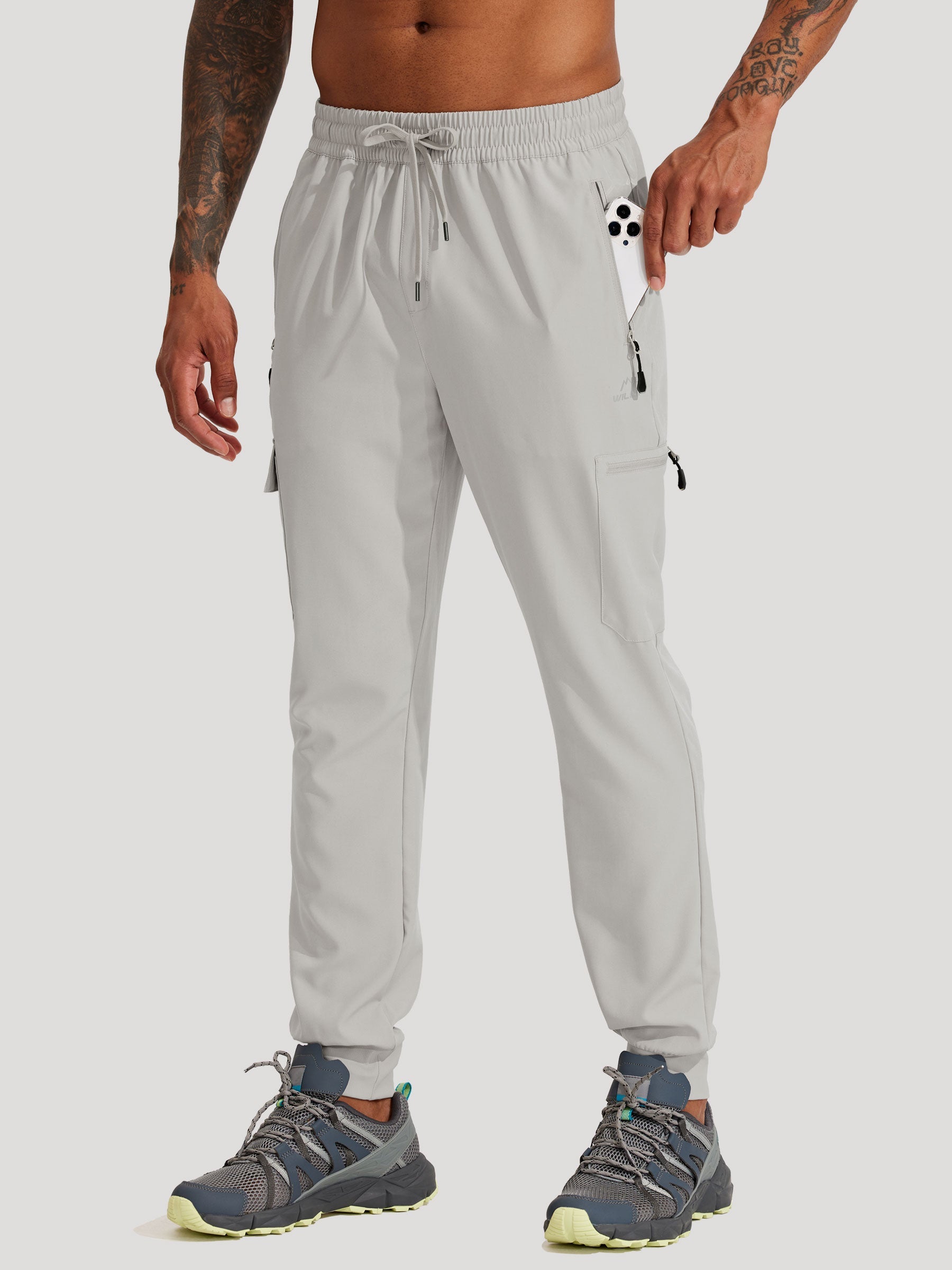 Men's Lightweight Cargo Hiking Running Joggers_LightGray_model1