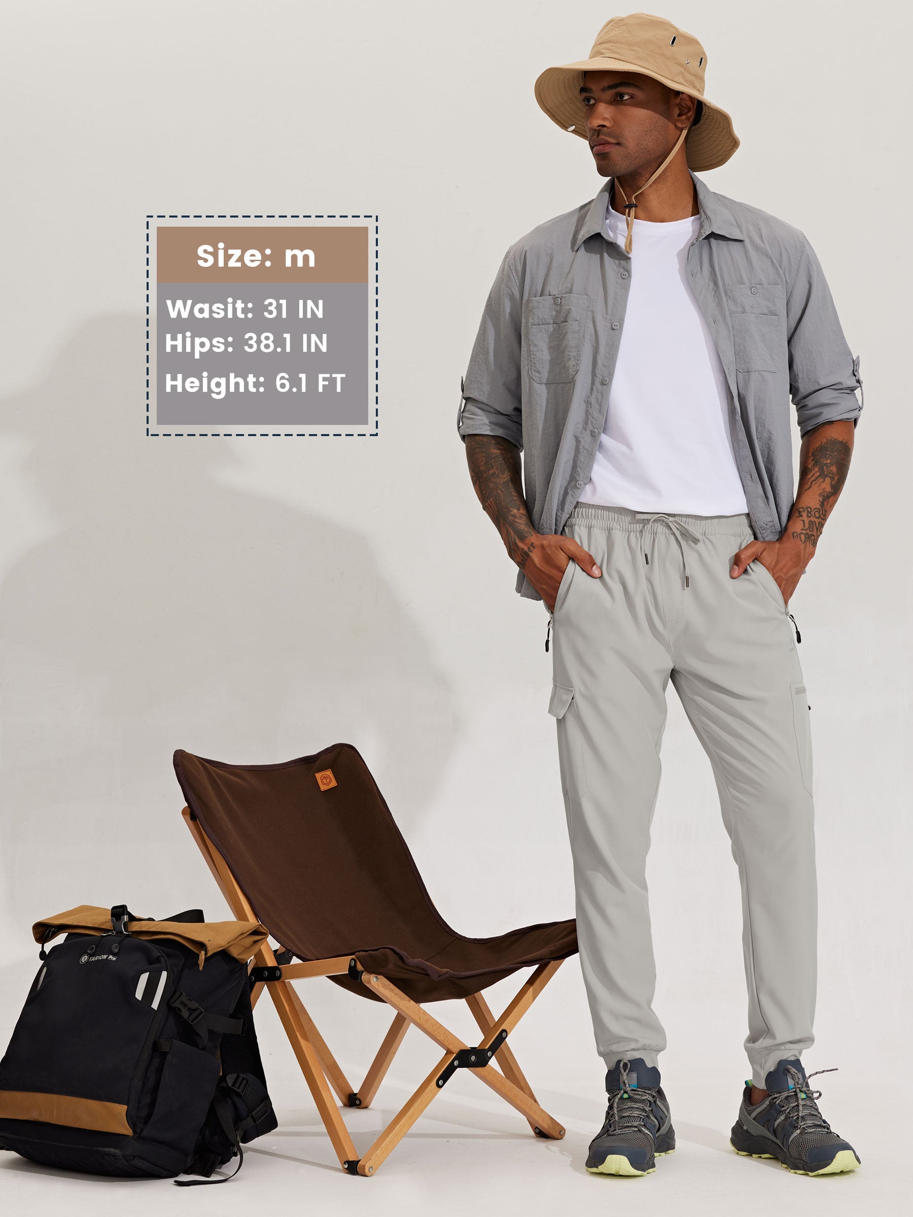 Men's Lightweight Cargo Hiking Running Joggers_LightGray_model5