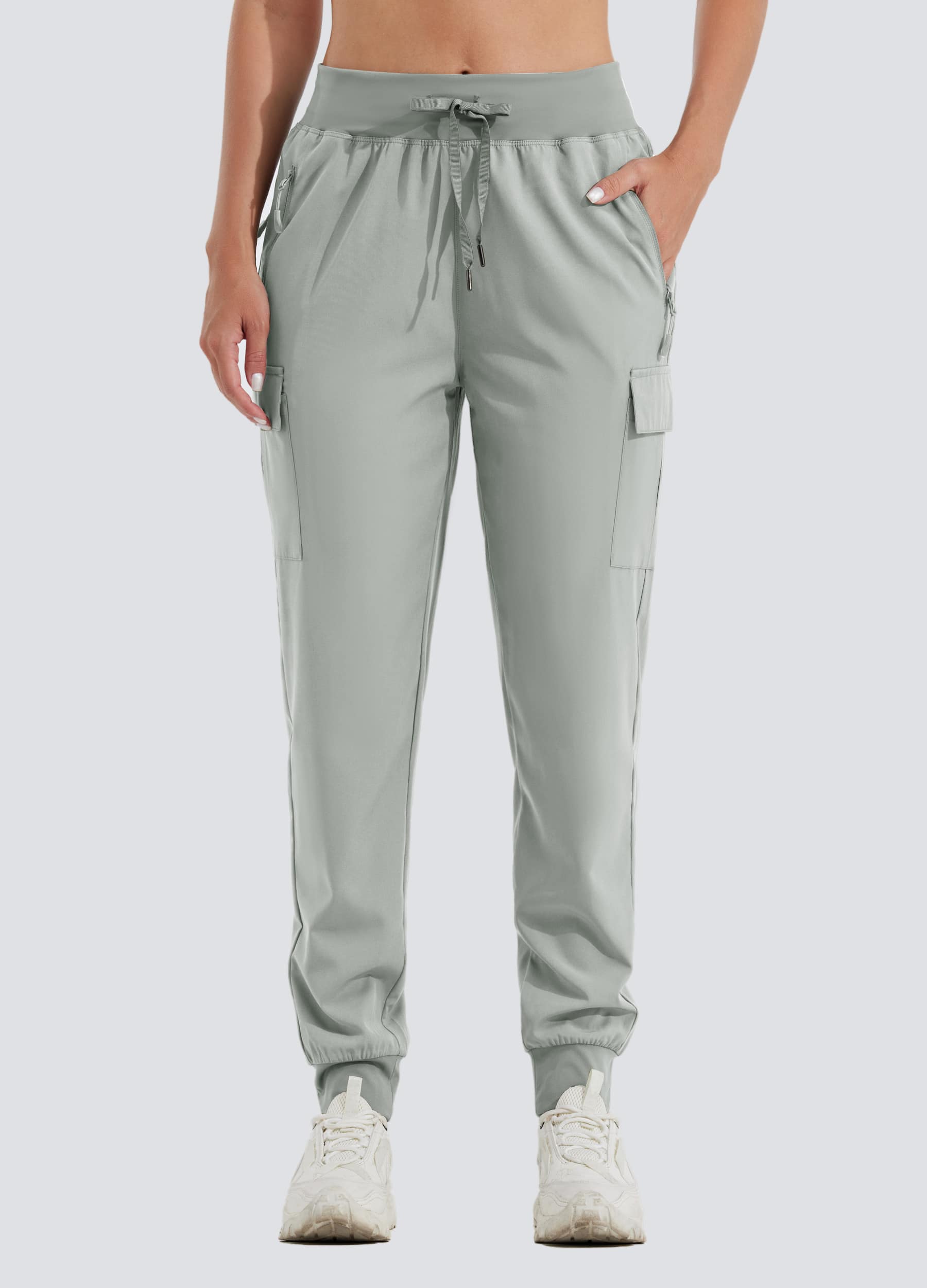 Women's Outdoor Trek Cargo Joggers_LightGray_model2