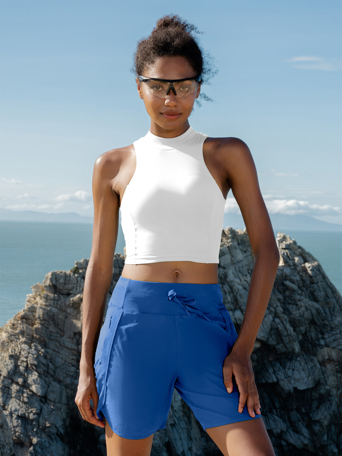 Willit Womens Active 7 Inch Shorts in brilliant blue2