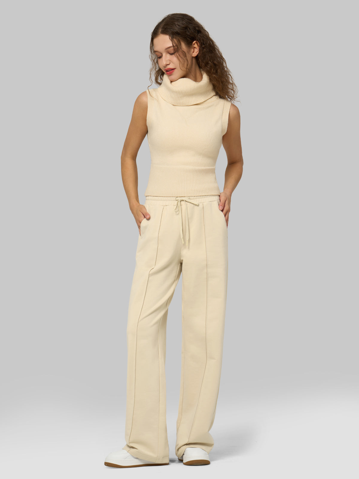 willit Women's Breeze Straight Leg Sweatpants in khaki_1