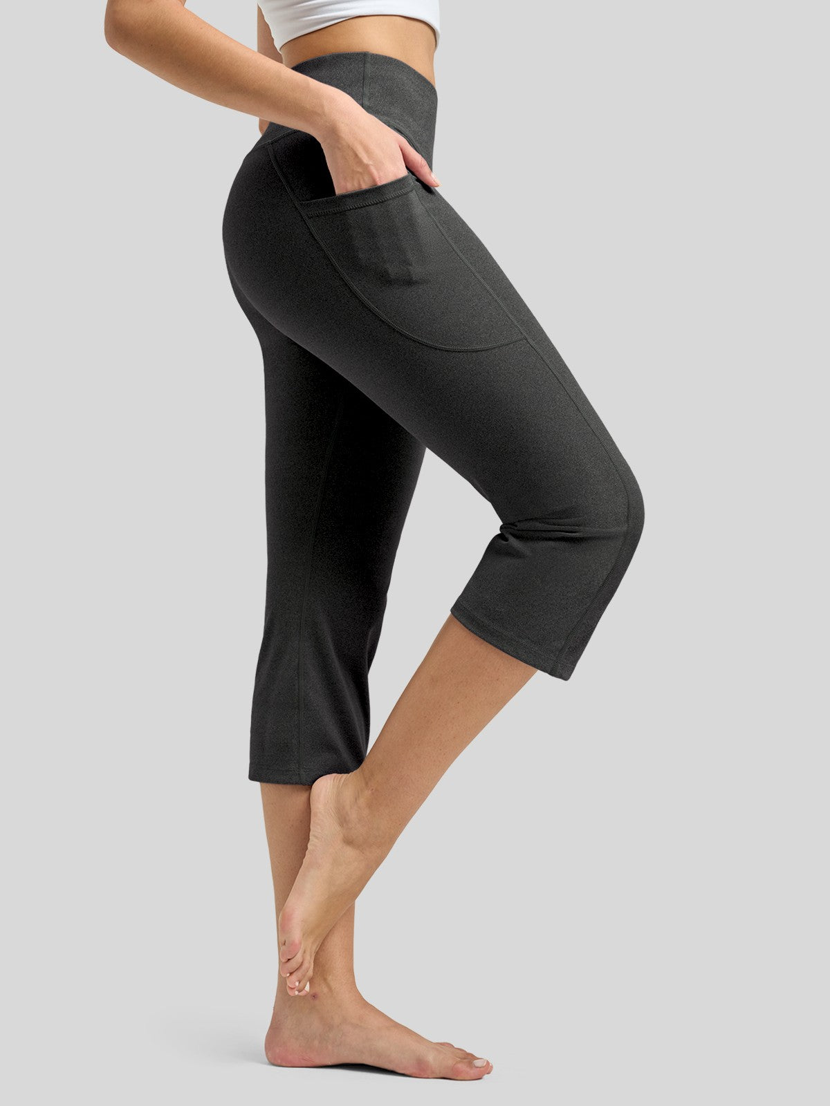 Willit Women's Straight Leg Capris Pants_dark gray