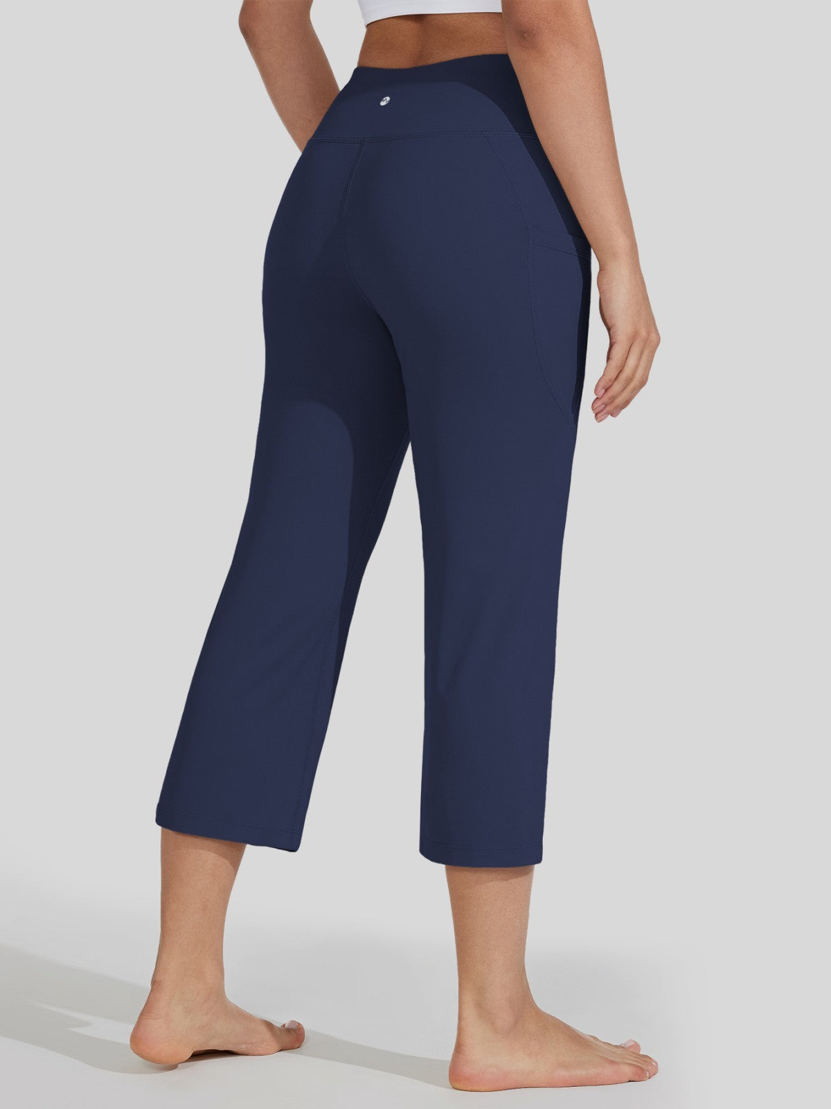 Willit Women's Straight Leg Capris Pants_olive