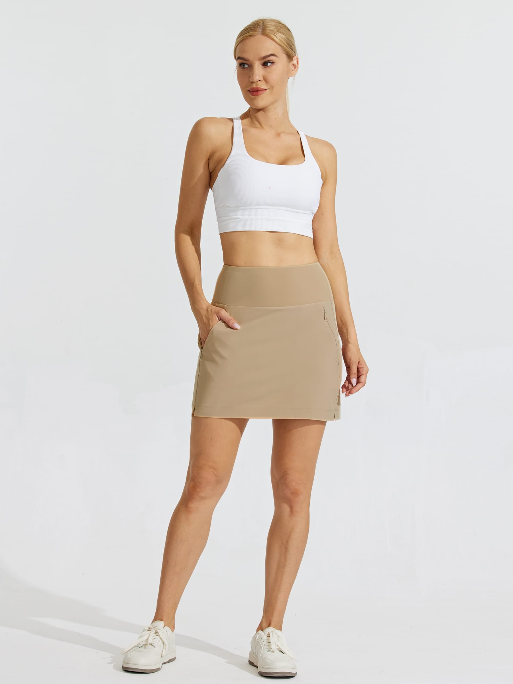 Women's Woven Outdoor Skort_Khaki_model3