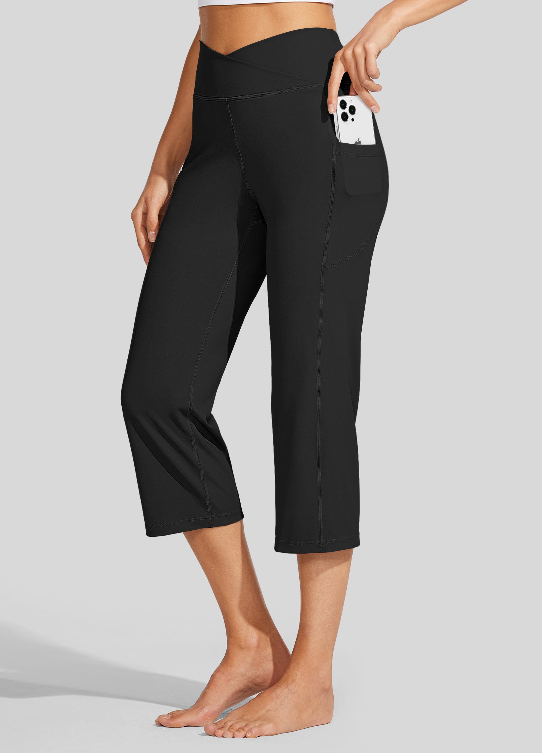 Womens Crossover Yoga Capris black