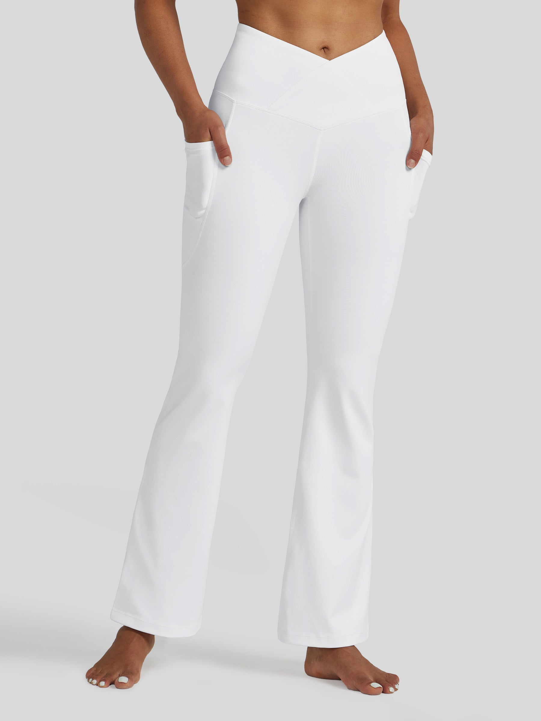 Womens Crossover Flare Yoga Leggings 31 Inch white