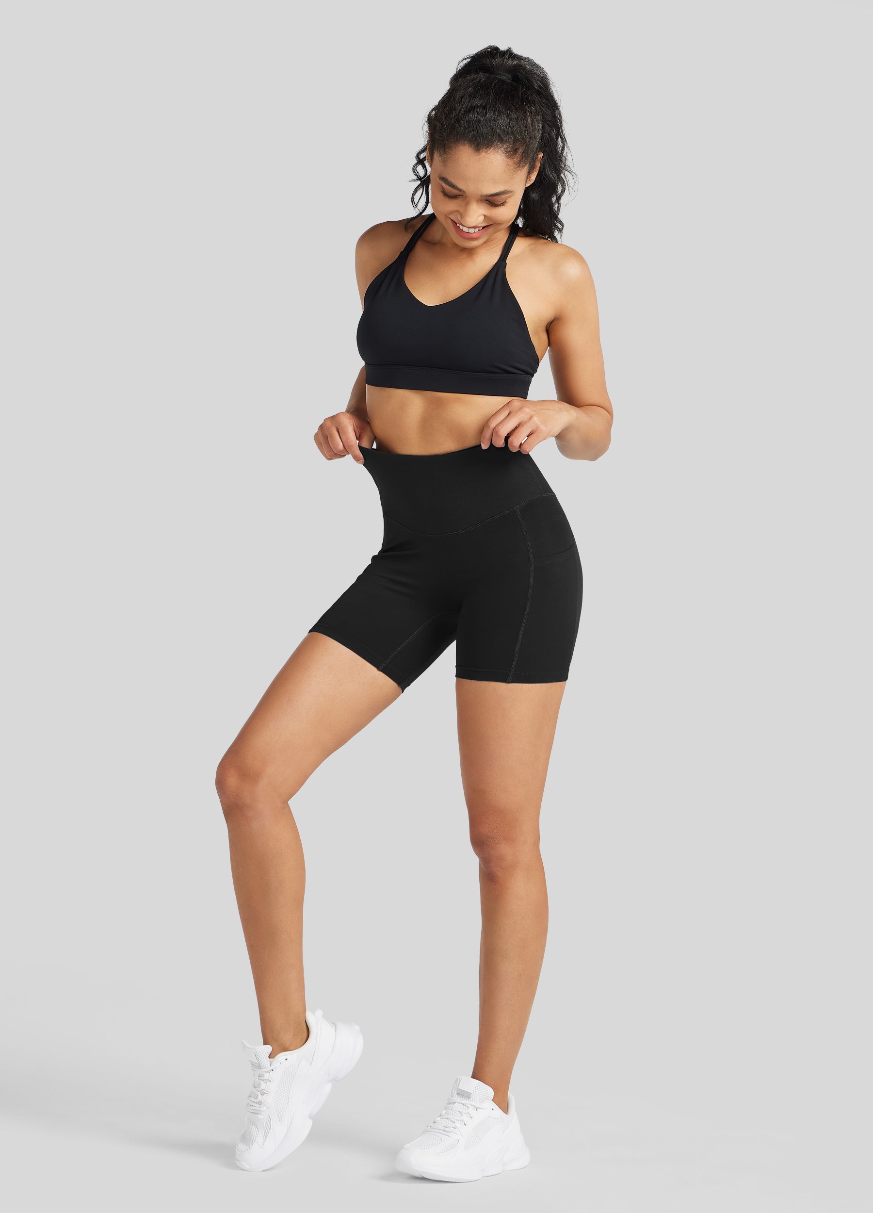 Womens Yoga Shorts with Pockets 5 Inch black