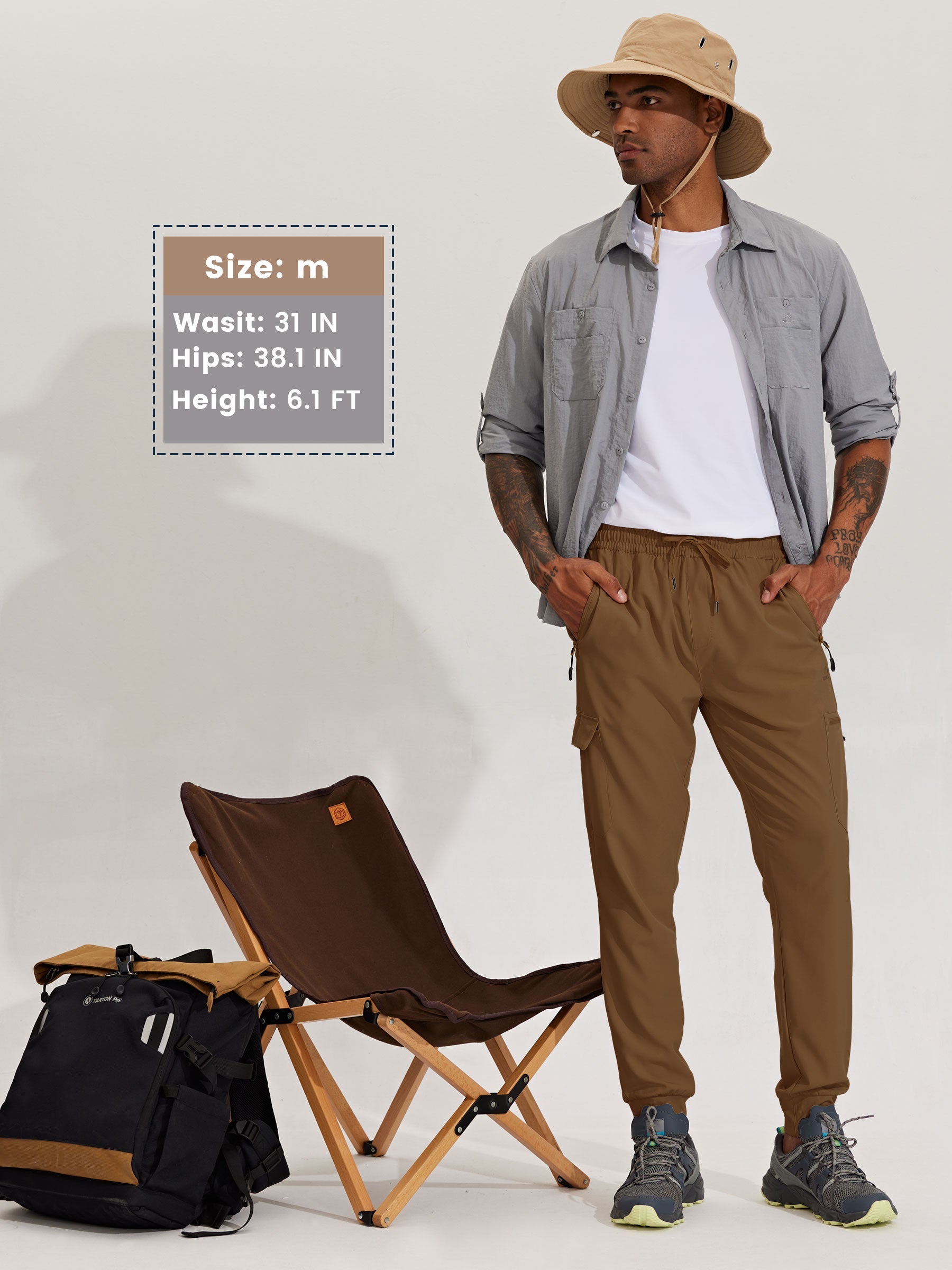 Men's Lightweight Cargo Hiking Running Joggers_Brown_model3