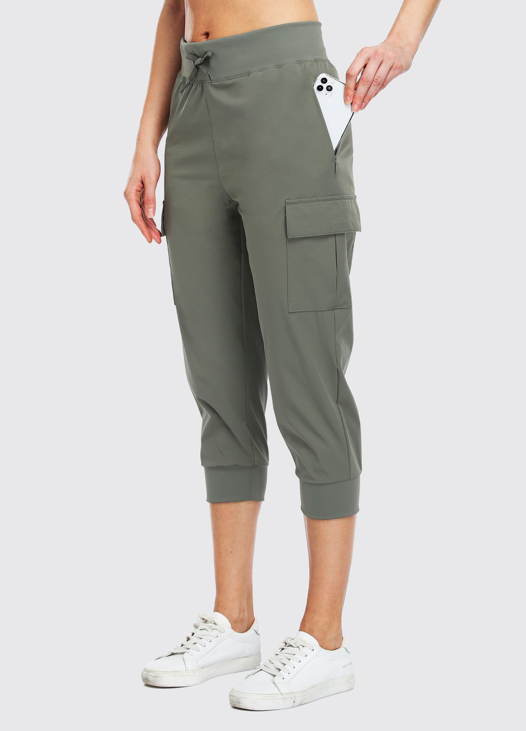 Women's Cargo Hiking Capris Pants_Green3