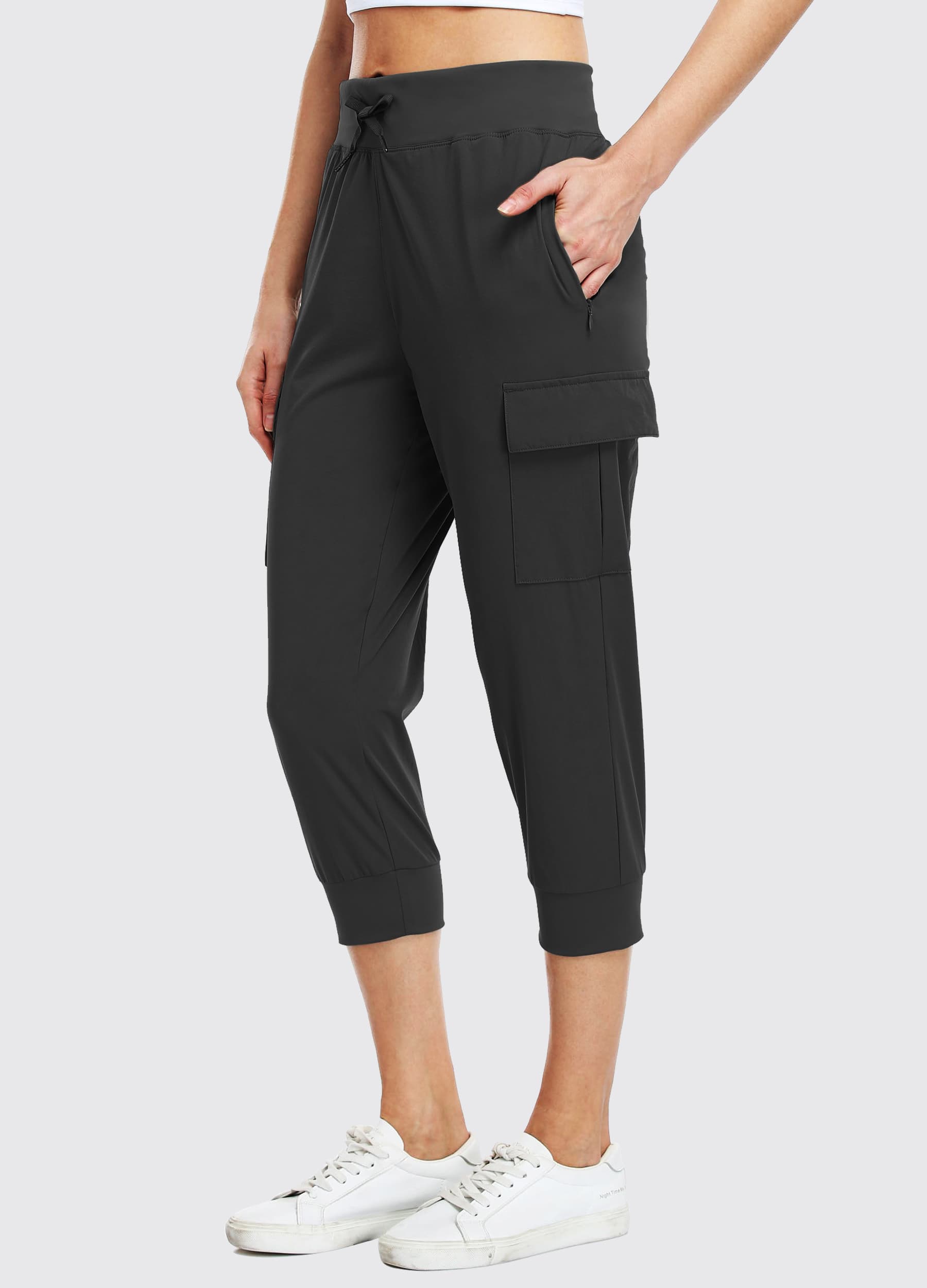 Women's Cargo Hiking Capris Pants_Black1