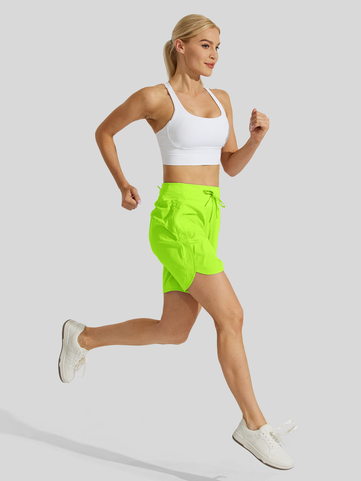 Willit Womens Active 7 Inch Shorts in green5