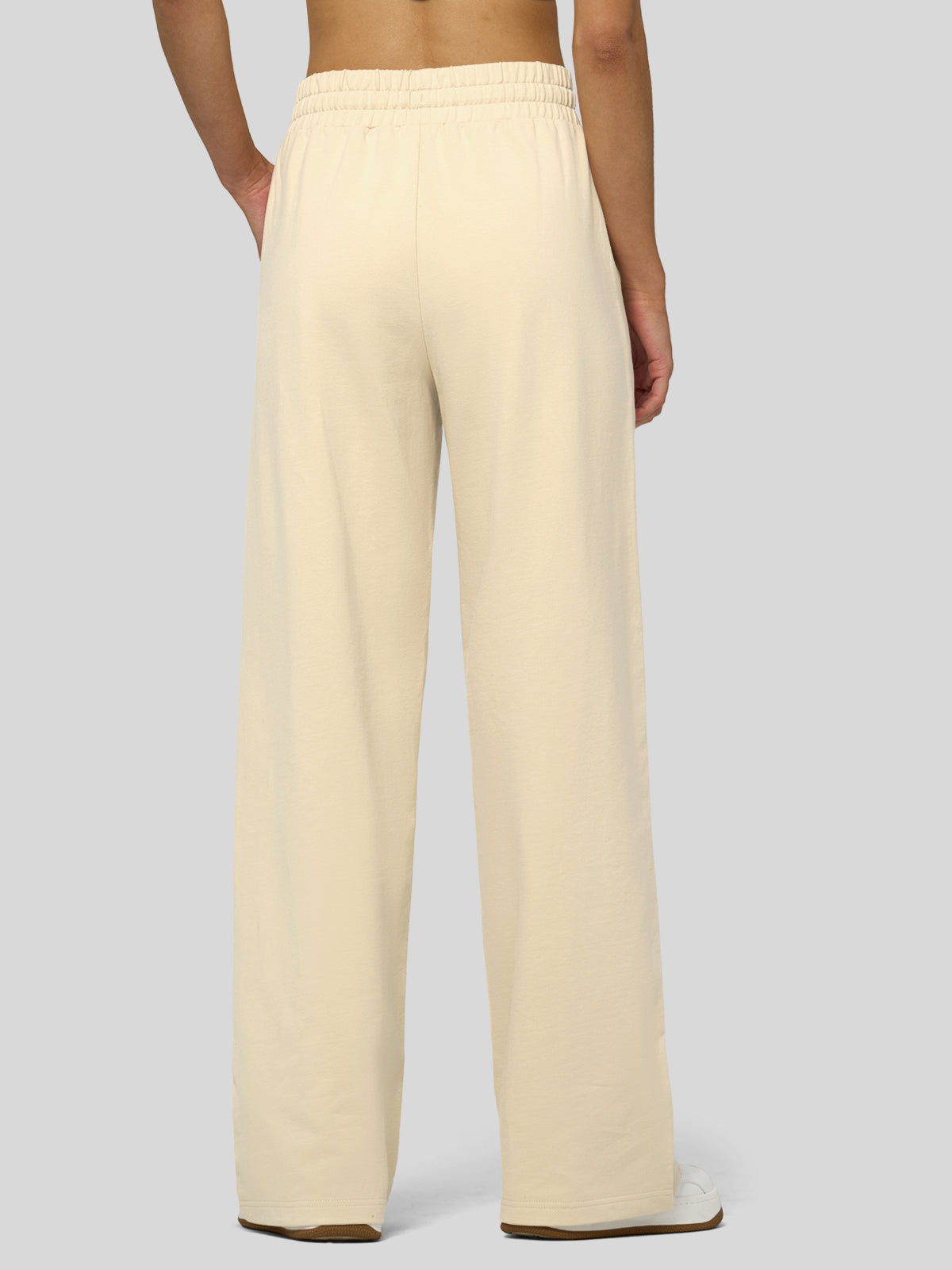 willit Women's Breeze Straight Leg Sweatpants in khaki_4